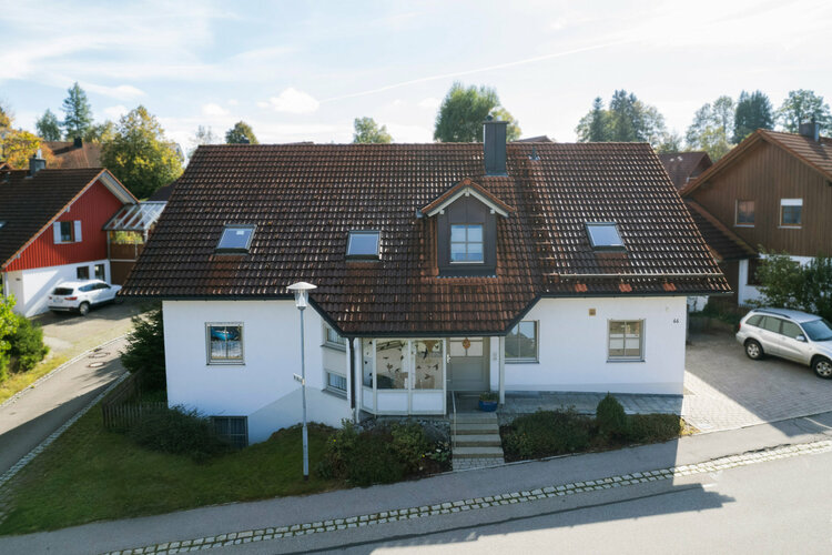 Wohnheim 2 – betreute Wohngruppe Haus Grünten Das Wohnheim 2 – betreute Wohngruppe Haus Grünten in Lindenberg